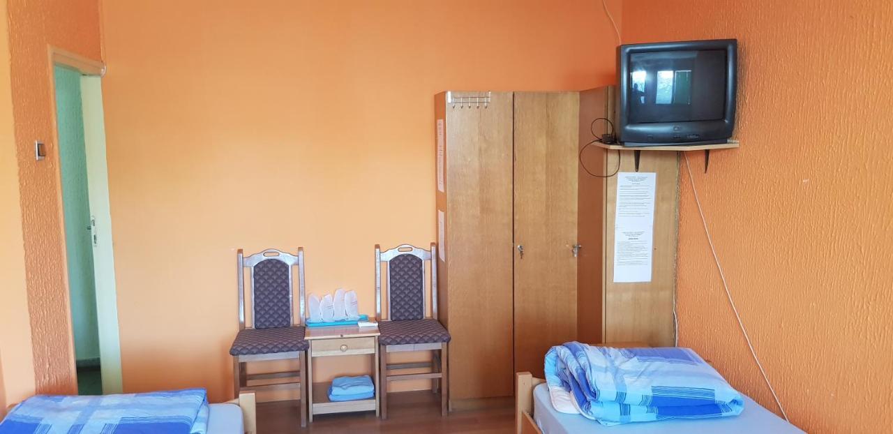 Hostel AV Palanka Bagian luar foto