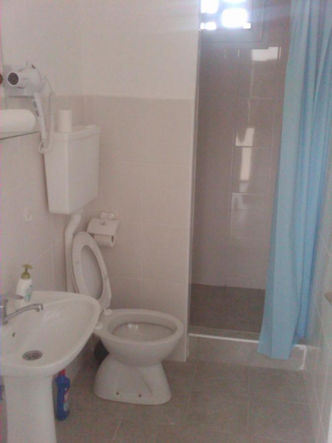 Hostel AV Palanka Bagian luar foto